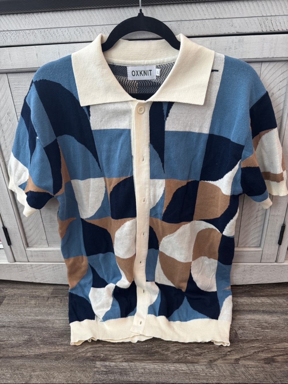 OXKNIT Short-Sleeve Geometric Polo in Blue/Tan/Cream